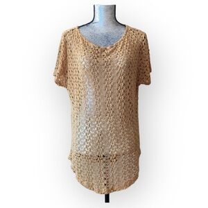 URBAN Outfitters/Anthropologie Staring at Stars crochet yellow top! Size medium.